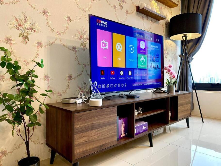 Tropicana 218 Macalister Sea & City View By Staycation Homestay Τζωρτζ Τάουν Εξωτερικό φωτογραφία